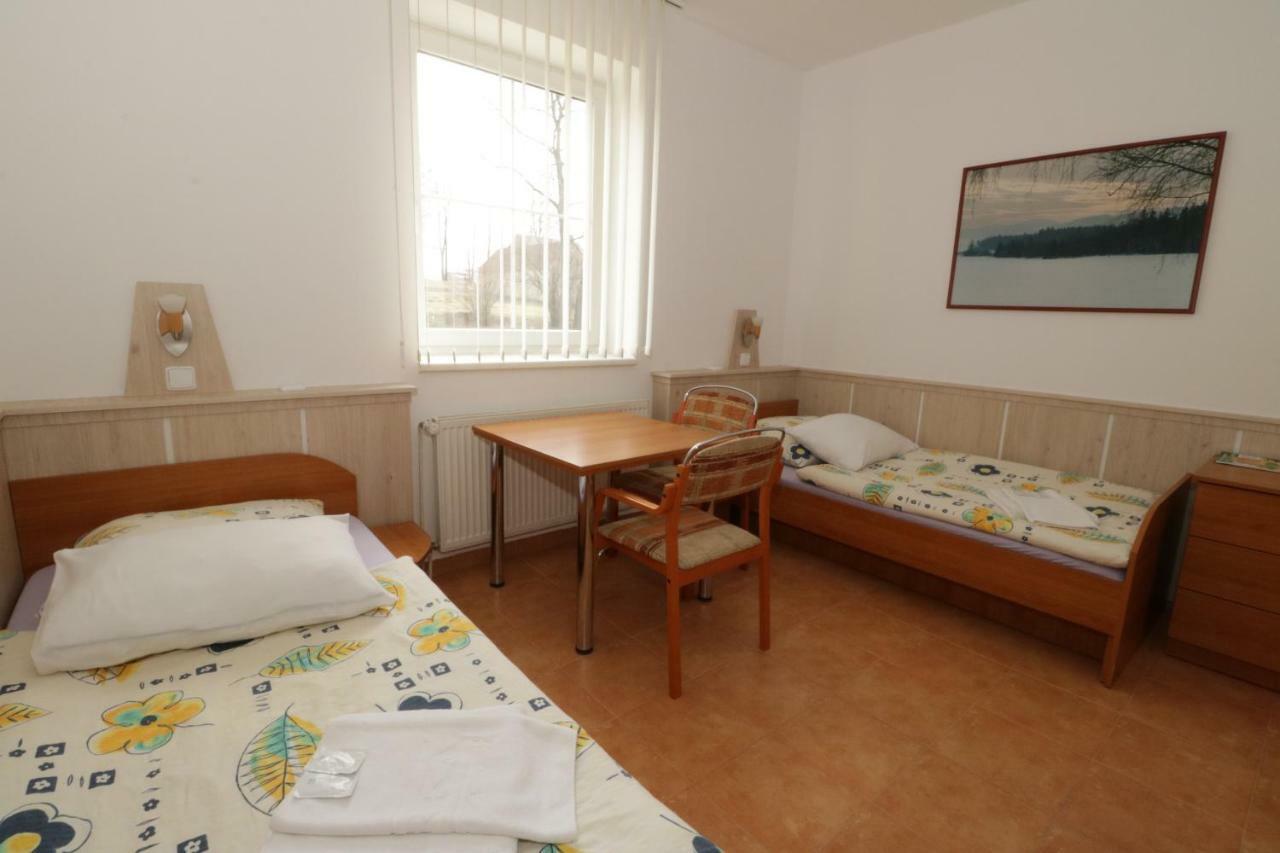 Penzion Hurka Hotel Dolni Libchavy Eksteriør billede